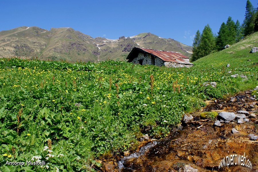 07 Baita d'alpeggio.jpg